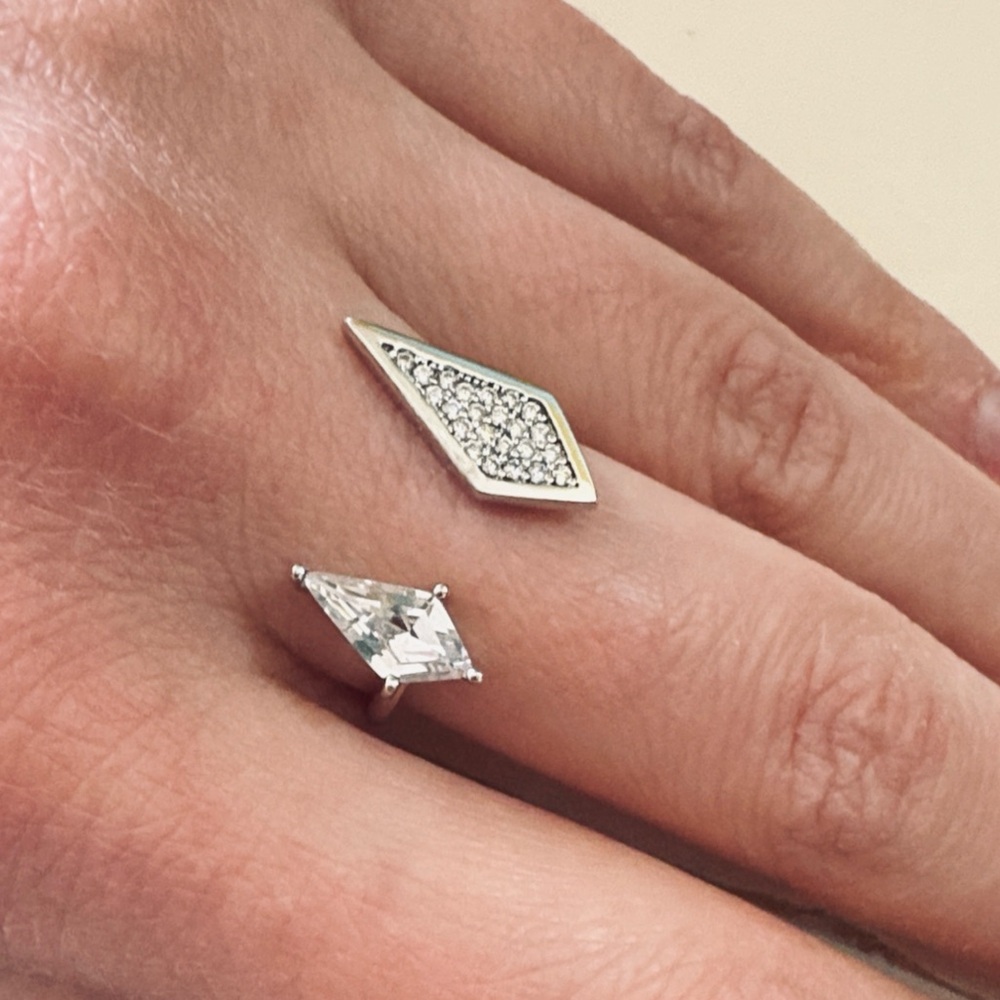 925 Silver Open Diamond-Shaped Rhinestone Ring